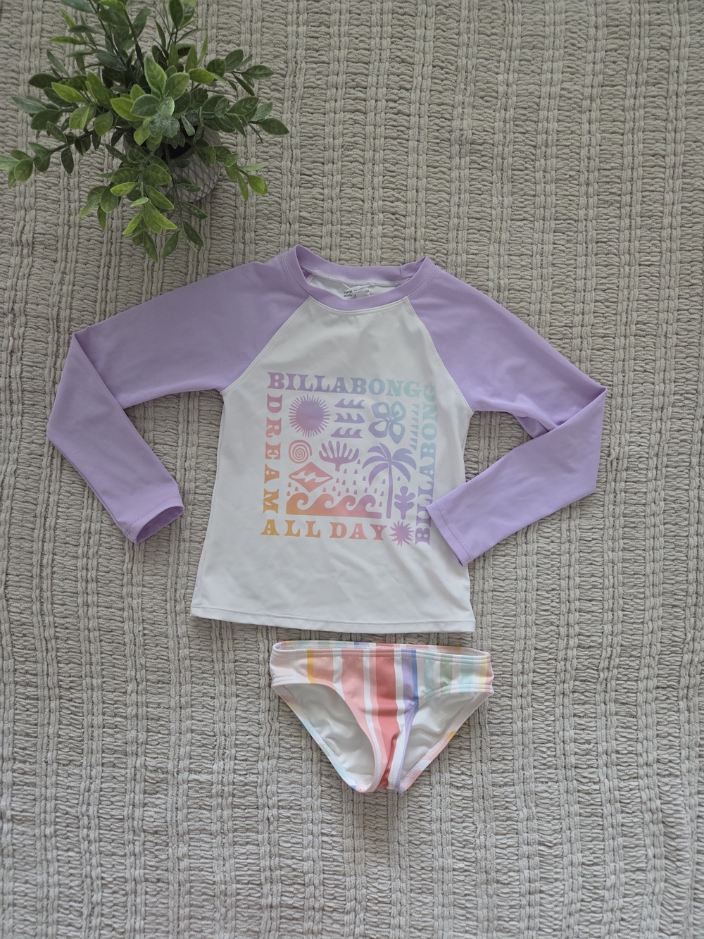Billabong Girls' Lavender & White Dream All Day Rash Guard Set